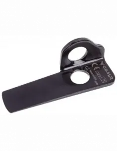 Knifeblade Piton