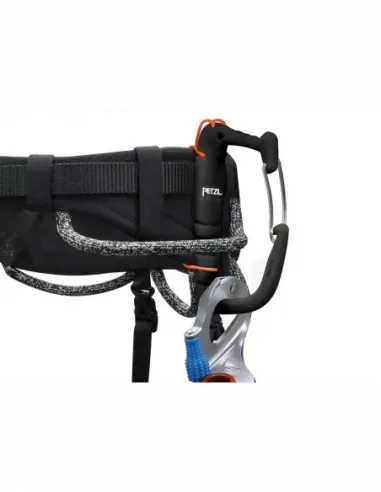 Aquila Black Harness